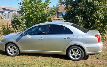 Toyota Avensis III рестайлинг, 2004 год, 900 000 рублей, 13 фотография