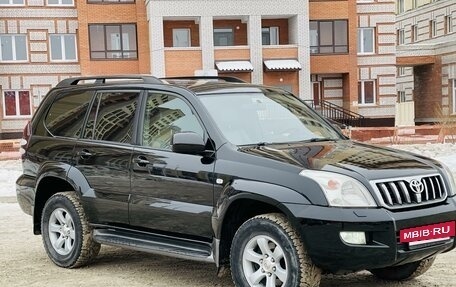 Toyota Land Cruiser Prado 120 рестайлинг, 2006 год, 2 400 000 рублей, 2 фотография