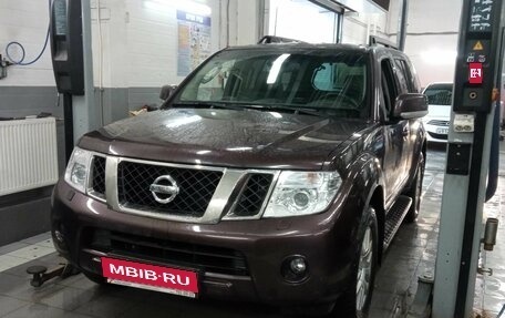 Nissan Pathfinder, 2012 год, 1 920 000 рублей, 1 фотография