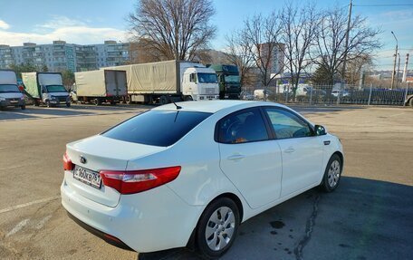 KIA Rio III рестайлинг, 2014 год, 1 135 000 рублей, 5 фотография