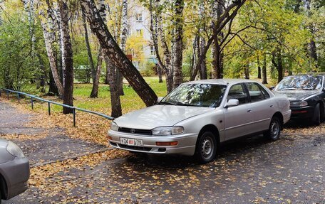 Toyota Camry, 1993 год, 320 000 рублей, 11 фотография