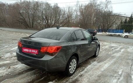 Chevrolet Cruze II, 2010 год, 500 000 рублей, 5 фотография