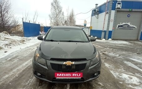 Chevrolet Cruze II, 2010 год, 500 000 рублей, 8 фотография