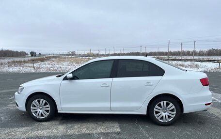 Volkswagen Jetta VI, 2011 год, 1 160 000 рублей, 3 фотография