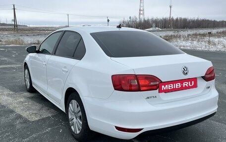 Volkswagen Jetta VI, 2011 год, 1 160 000 рублей, 4 фотография