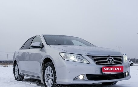 Toyota Camry, 2013 год, 1 980 000 рублей, 13 фотография