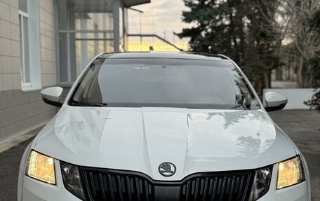 Skoda Octavia, 2018 год, 1 800 000 рублей, 3 фотография