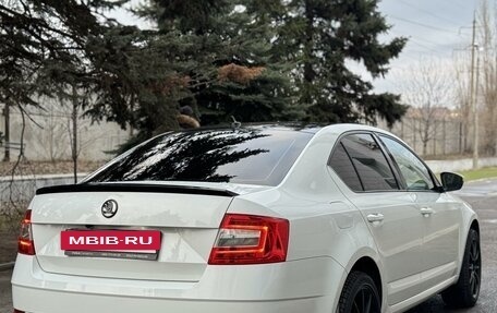 Skoda Octavia, 2018 год, 1 800 000 рублей, 10 фотография