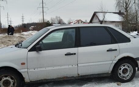 Volkswagen Passat B4, 1994 год, 175 000 рублей, 3 фотография