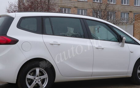 Opel Zafira C рестайлинг, 2013 год, 1 750 000 рублей, 5 фотография