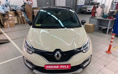 Renault Kaptur I рестайлинг, 2018 год, 1 442 000 рублей, 2 фотография