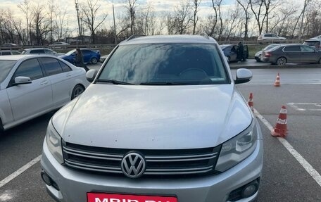 Volkswagen Tiguan I, 2014 год, 1 600 000 рублей, 3 фотография