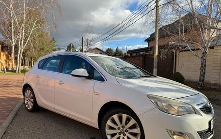 Opel Astra J, 2011 год, 1 050 000 рублей, 1 фотография