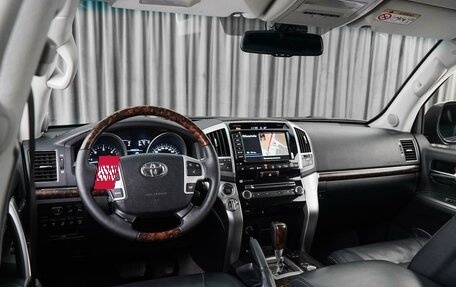 Toyota Land Cruiser 200, 2014 год, 4 680 000 рублей, 6 фотография