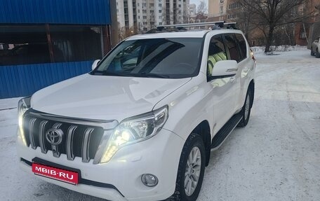 Toyota Land Cruiser Prado 150 рестайлинг 2, 2016 год, 4 690 000 рублей, 7 фотография