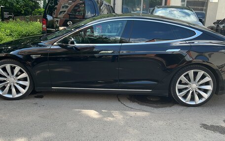 Tesla Model S I, 2013 год, 2 490 000 рублей, 6 фотография