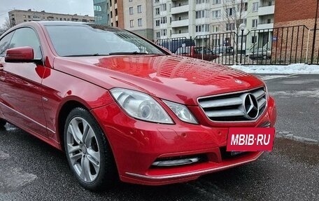 Mercedes-Benz E-Класс, 2012 год, 1 590 000 рублей, 2 фотография