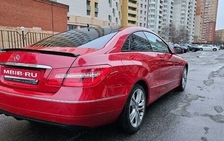 Mercedes-Benz E-Класс, 2012 год, 1 590 000 рублей, 3 фотография