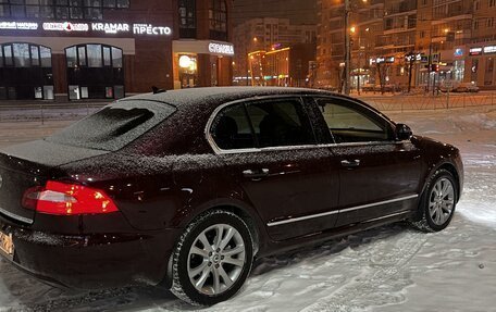 Skoda Superb III рестайлинг, 2010 год, 1 250 000 рублей, 3 фотография