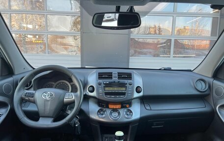 Toyota RAV4, 2011 год, 1 390 000 рублей, 12 фотография