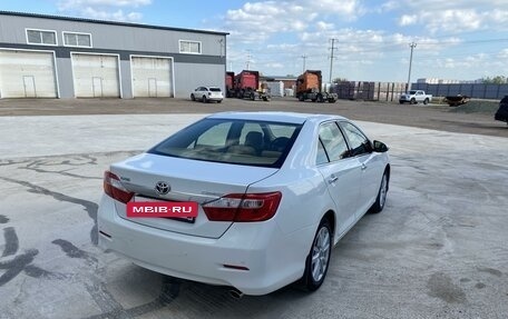 Toyota Camry, 2012 год, 1 850 000 рублей, 7 фотография