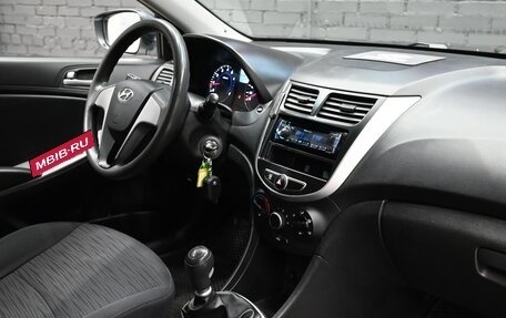 Hyundai Solaris II рестайлинг, 2014 год, 870 000 рублей, 11 фотография