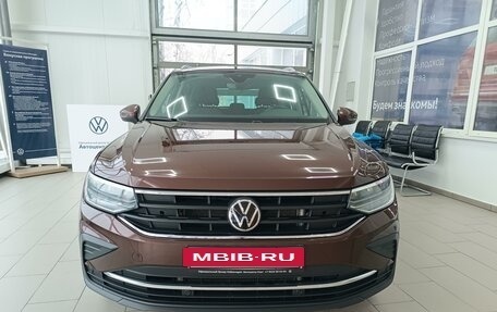 Volkswagen Tiguan II, 2021 год, 3 850 000 рублей, 4 фотография