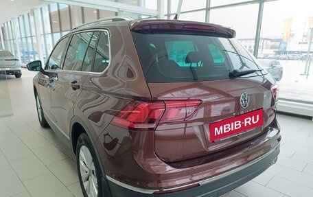 Volkswagen Tiguan II, 2021 год, 3 850 000 рублей, 9 фотография