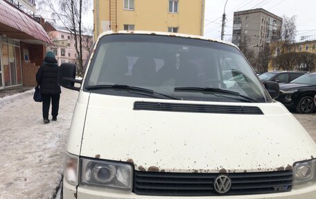 Volkswagen Transporter T4, 2003 год, 950 000 рублей, 1 фотография