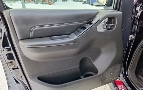 Nissan Navara (Frontier), 2010 год, 1 579 000 рублей, 13 фотография