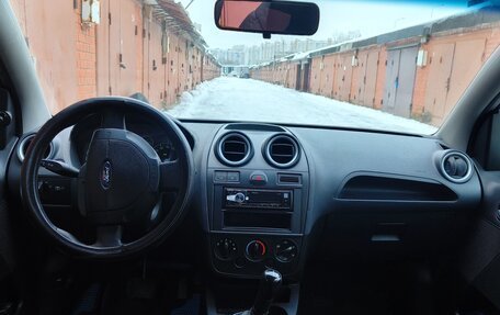 Ford Fiesta, 2006 год, 345 000 рублей, 2 фотография