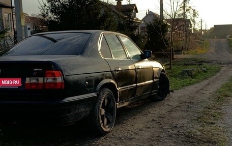 BMW 5 серия, 1988 год, 100 000 рублей, 5 фотография