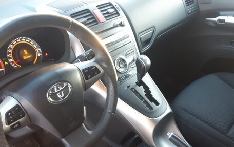 Toyota Auris II, 2010 год, 1 049 000 рублей, 12 фотография