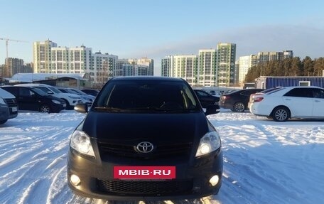 Toyota Auris II, 2010 год, 1 049 000 рублей, 3 фотография