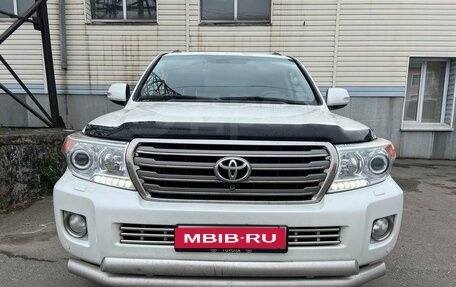 Toyota Land Cruiser 200, 2013 год, 4 500 000 рублей, 1 фотография