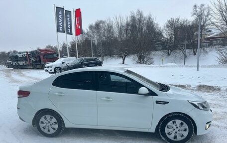 KIA Rio III рестайлинг, 2015 год, 999 000 рублей, 4 фотография