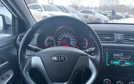 KIA Rio III рестайлинг, 2015 год, 999 000 рублей, 18 фотография