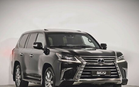 Lexus LX III, 2017 год, 8 800 000 рублей, 3 фотография