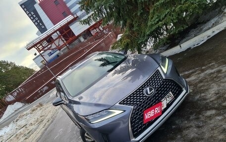 Lexus RX IV рестайлинг, 2019 год, 4 650 000 рублей, 9 фотография