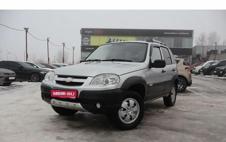 Chevrolet Niva I рестайлинг, 2011 год, 550 000 рублей, 1 фотография