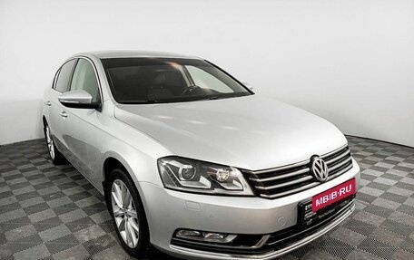 Volkswagen Passat B7, 2014 год, 1 359 000 рублей, 3 фотография