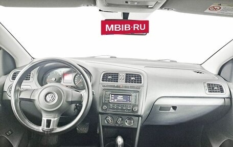 Volkswagen Polo VI (EU Market), 2011 год, 650 000 рублей, 17 фотография