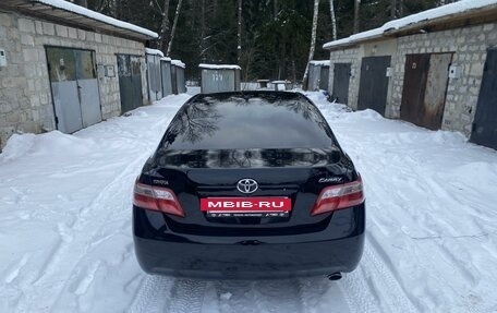 Toyota Camry, 2010 год, 1 200 000 рублей, 8 фотография