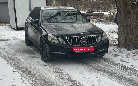 Mercedes-Benz E-Класс, 2011 год, 1 650 000 рублей, 2 фотография