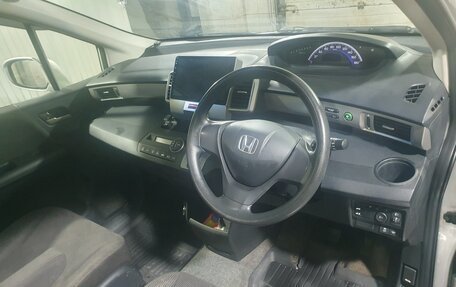 Honda Freed I, 2012 год, 1 200 000 рублей, 2 фотография