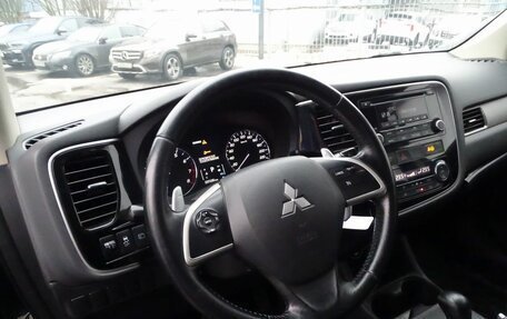 Mitsubishi Outlander III рестайлинг 3, 2012 год, 1 350 000 рублей, 6 фотография