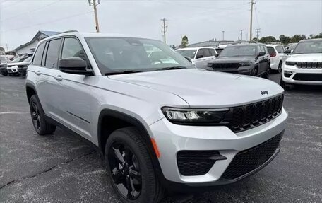 Jeep Grand Cherokee, 2024 год, 9 700 000 рублей, 8 фотография