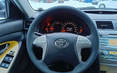 Toyota Camry, 2006 год, 999 900 рублей, 17 фотография