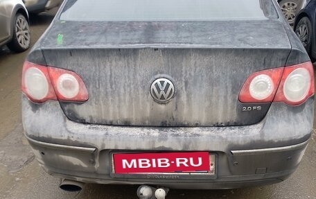 Volkswagen Passat B6, 2005 год, 450 000 рублей, 2 фотография