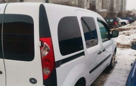 Renault Kangoo II рестайлинг, 2009 год, 680 000 рублей, 17 фотография